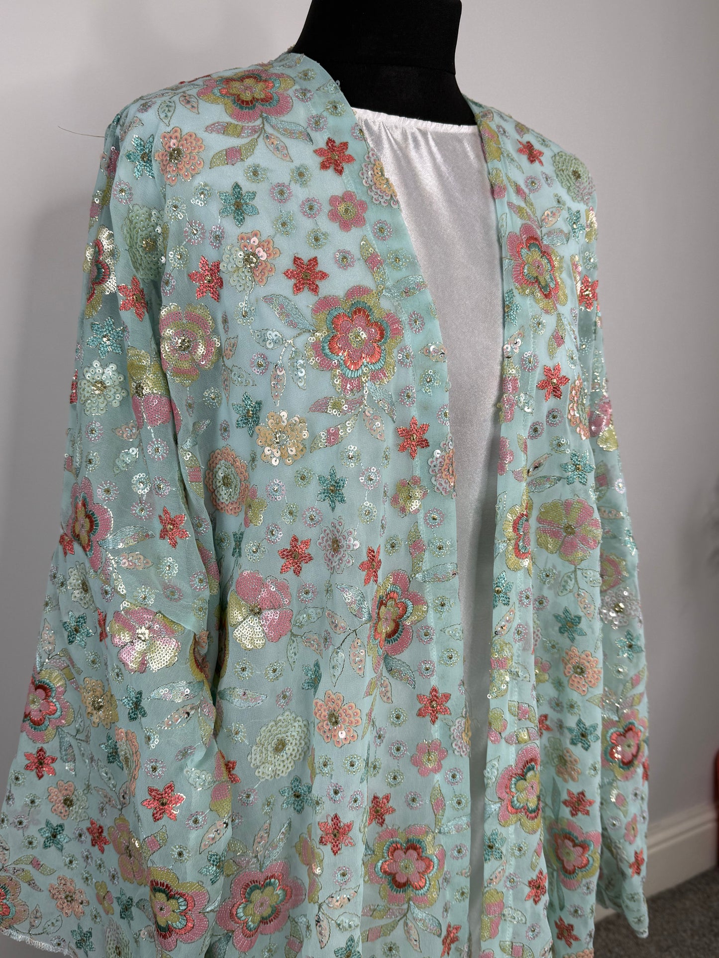 Juwariyah Floral Abaya